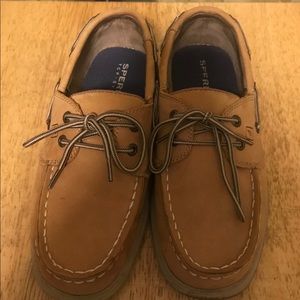 Boys Sperry Boat shoes